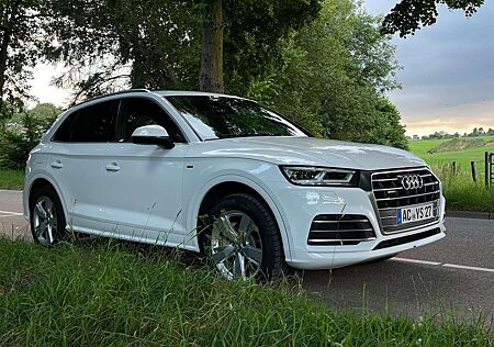 Audi Q5 2.0 TDI quattro S tronic sport