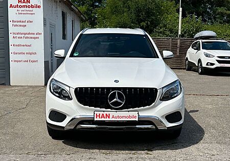 Mercedes-Benz GLC 220 d 4Matic /9-Gang/AMG-Line/Navi/AHK/Totw