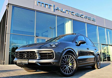 Porsche Cayenne E-HYBRID AHK/BOSE/CHRONO/LED/PANO/21"