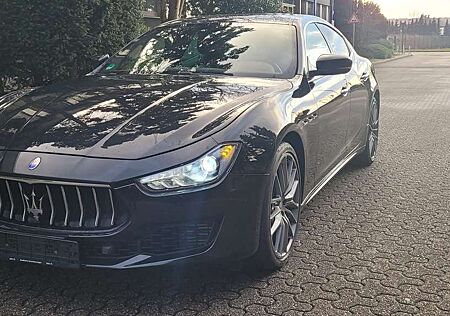 Maserati Ghibli Ghibli Diesel Diesel GranSport