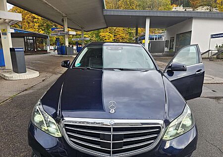 Mercedes-Benz E 300 BlueTEC 9G-TRONIC Elegance