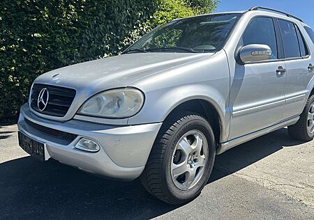 Mercedes-Benz ML 270 CDI/Leder/Schiebedach/Tempomat/Alu