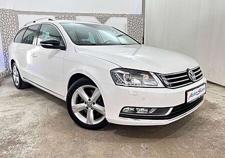VW Passat Variant Volkswagen 2,0 TDi NAVI PDC AHK SCHECKHEFT