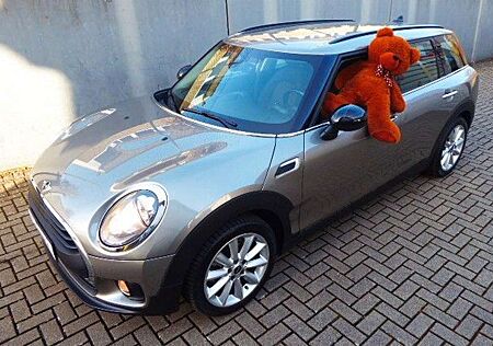 Mini One Clubman original 21.900 km!