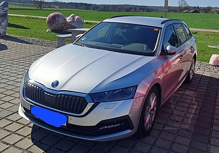 Skoda Octavia Combi 2.0 TDI DSG Ambition