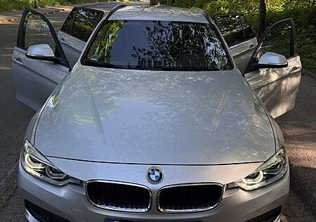 BMW 318d 318 Touring Aut.
