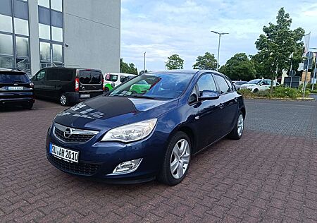 Opel Astra 1.4 ecoFLEX Design Edition