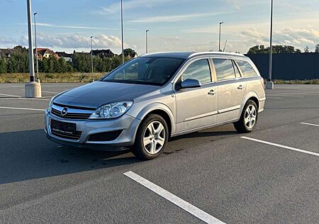 Opel Astra H Caravan Edition AHK TÜV