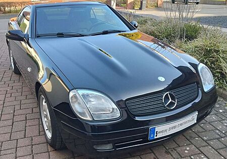 Mercedes-Benz SLK 200