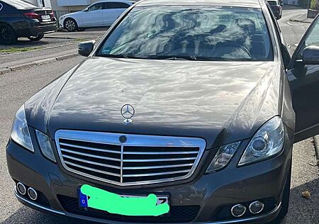 Mercedes-Benz E 200 E-Klasse+Diesel+CDI+DPF+BlueEFFICIENCY+Automatik