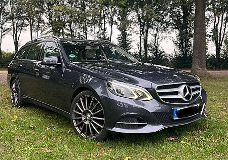 Mercedes-Benz E 350 BlueTec (212.226) Vollausstattung 6-Zylinder