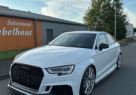 Audi RS3 Limousine S tronic