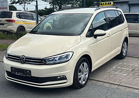 VW Touran Volkswagen 2.0 TDI Aut*Navi*PDC*Klima*7-Sitz*Xen*Kam