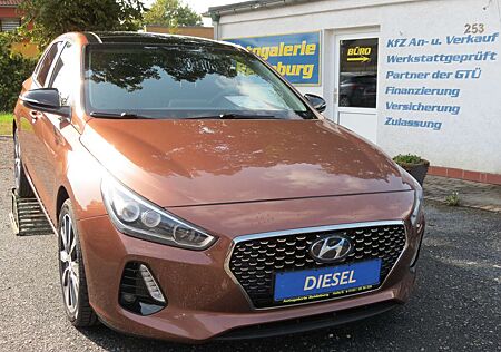 Hyundai i30 Intro 2.Hd. Navi!!LED!!SHZ.!!Temp.!!Lenkradheizung