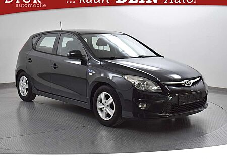 Hyundai i30 CW blue 1.6 Classic GEPFLEGT+KLIMA+SHZ+8FACH