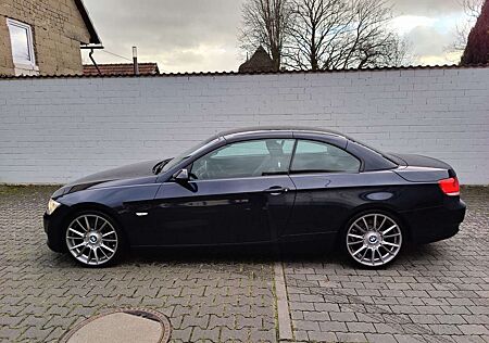 BMW 335i 335 Cabrio Aut. / Shadowline / M-Fahrwerk