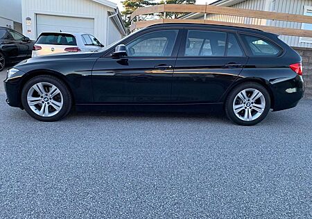 BMW 320d 320 Touring Aut. Sport Line