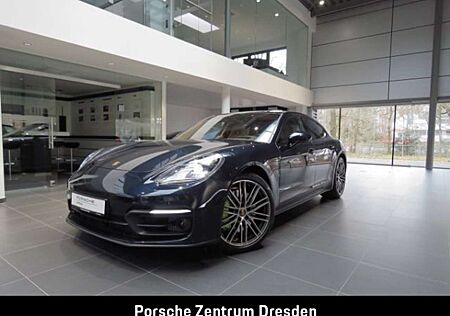 Porsche Panamera 4 E-Hybrid