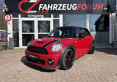 Mini Cooper S John Cooper Works*Bi-Xenon*Navi*HarmanK