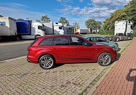 Audi Q7 55 TFSI quattro tiptronic S line
