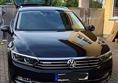 VW Passat Variant Volkswagen 2.0 TDI SCR DSG (BlueM. Tech) Comfortline