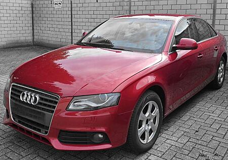 Audi A4 2.0 TDI DPF Attraction