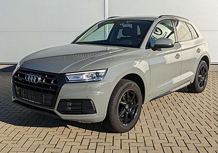 Audi Q5 2.0l 40 TDI quattro Sport AHK Xenon PDC 1.Hand