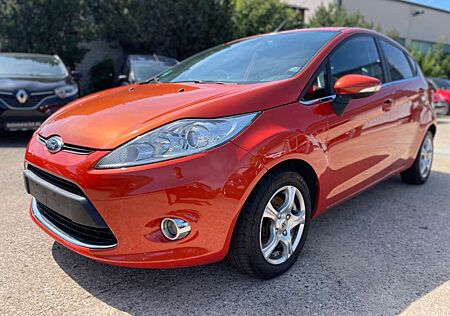 Ford Fiesta Titanium klimaautomatik, Einparkhilfe