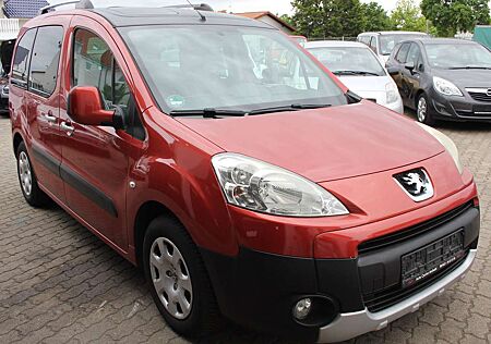 Peugeot Partner Teppe Family 1 Hand , Zahnriemen neu, Panorama