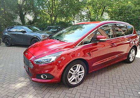 Ford S-Max 2.0 TDCI Titanium 7-SITZER/AHK/LED/NAV/KAM