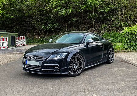 Audi TTS Coupe 320 PS + BOSE + ROTORS + KW V3 + TTRS Wing