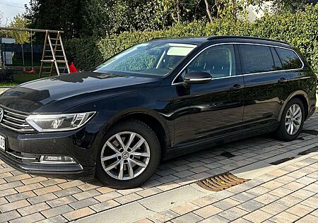 VW Passat Variant Volkswagen 2.0 TDI SCR DSG Comfortline