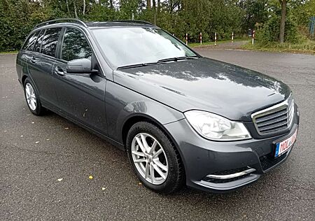 Mercedes-Benz C 180 C -Klasse T-Modell C180 T CGI BlueEfficiency * Top