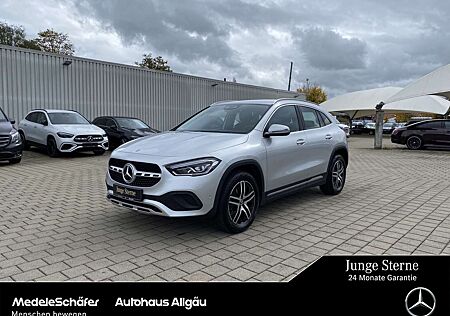 Mercedes-Benz GLA 180 Progressive Kamera LED Fernlicht-Assi Navi