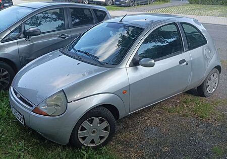 Ford Ka /+