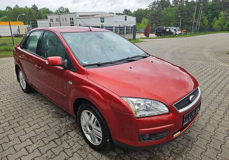 Ford Focus 2.0 16V Ghia