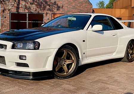 Nissan Skyline