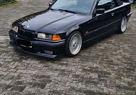 BMW 320 e36 Cabrio