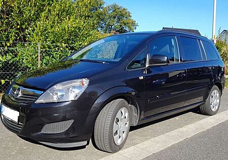 Opel Zafira 1.8 Family