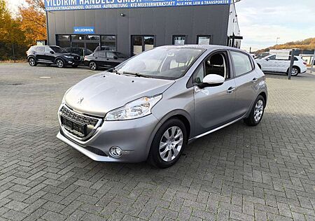 Peugeot 208 Like,KLIMA,ALLWETTER, 2 HD,SCHECKHEFT