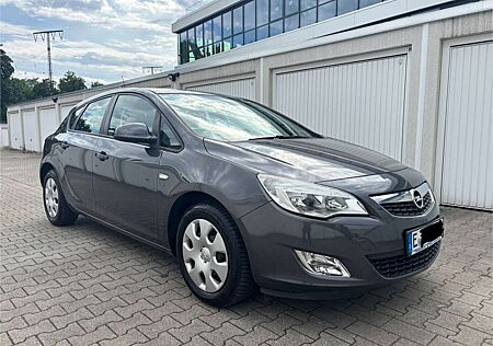 Opel Astra 1.4 TUV 09/2026
