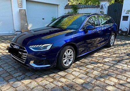 Audi A4 30TDI s tronic advanced*MatrixLED*AHK*Business*MMI