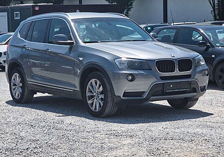BMW X3 xDrive 20 d *Xenon*Navi*Automatik*PDC*AHK*