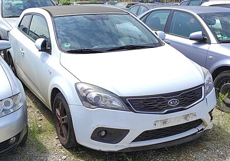 Kia Pro_ceed ProCeed / pro_cee'd PRO Ceed 1.4 CVVT SPORT NAVI KLIMA SHZ ALLWETTER