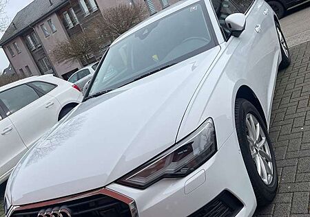 Audi A6 35 TDI S tronic