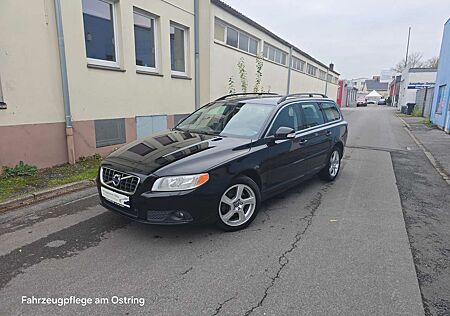 Volvo V70 Momentum~5 Zylinder~Scheckheftgepflegt~2.Hand