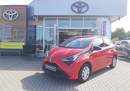 Toyota Aygo X-business-Paket + Allwetter