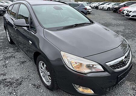 Opel Astra J Sports Tourer 1.7 CDTI *HÄNDLER*EXPORT*