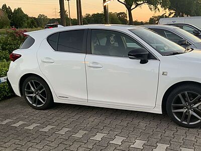 Lexus CT 200h F SPORT