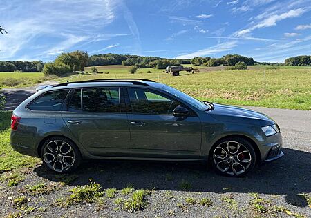 Skoda Octavia Combi 2.0 TDI DSG RS